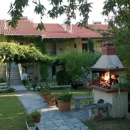 Asterias Maisonette & Apartments Karianí Buitenkant foto