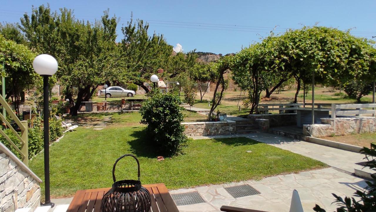 Asterias Maisonette & Apartments Karianí Buitenkant foto