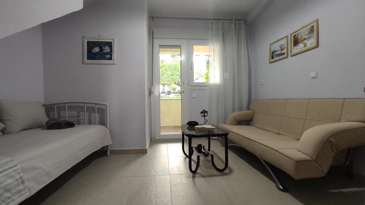 Asterias Maisonette & Apartments Karianí Buitenkant foto