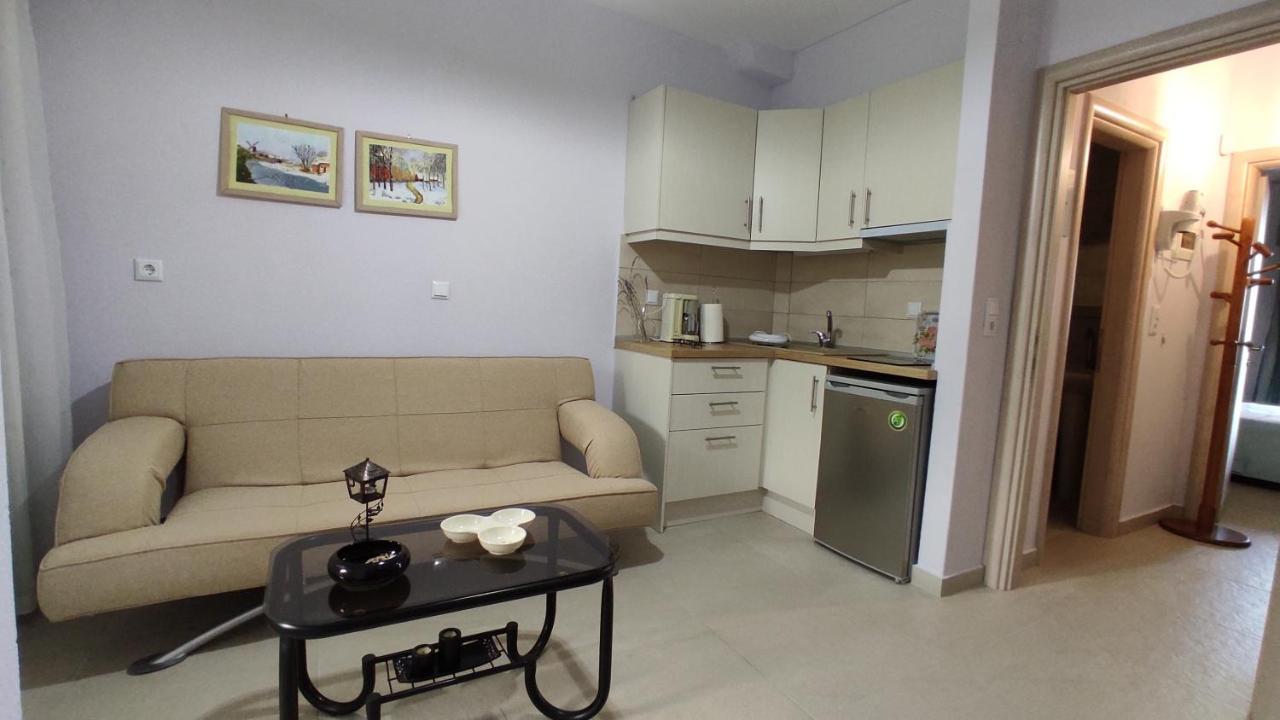 Asterias Maisonette & Apartments Karianí Buitenkant foto