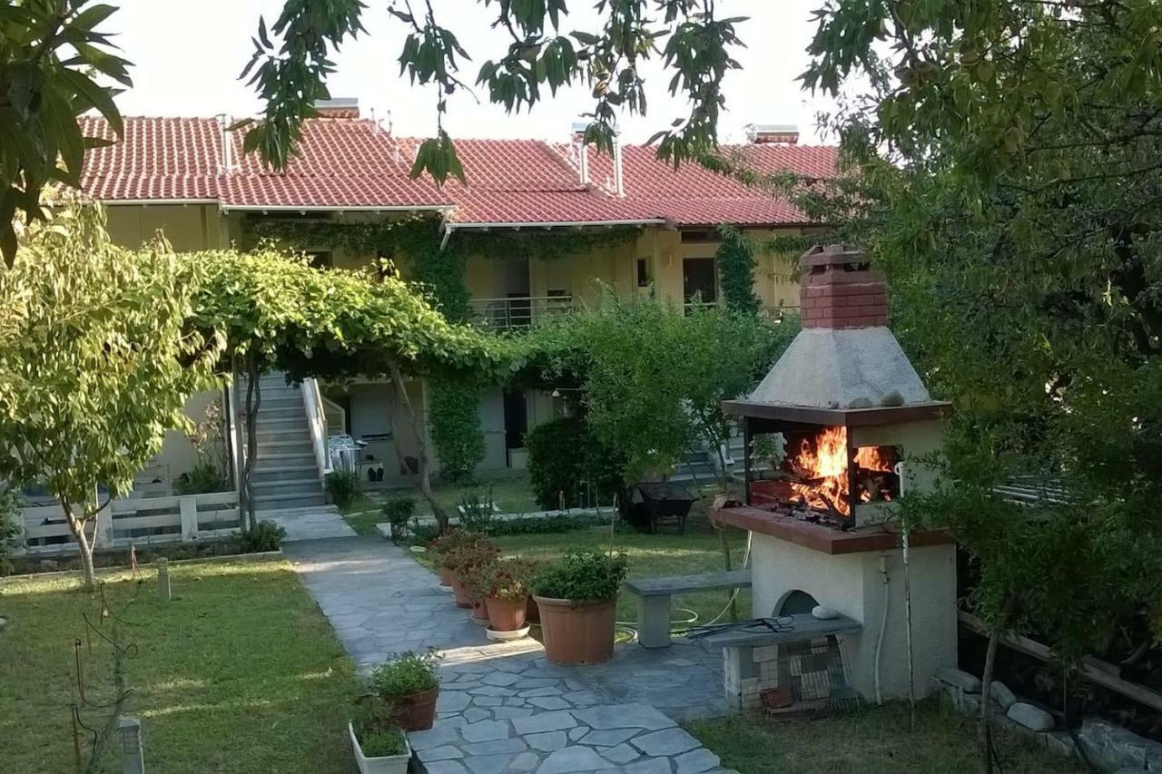 Asterias Maisonette & Apartments Karianí Buitenkant foto